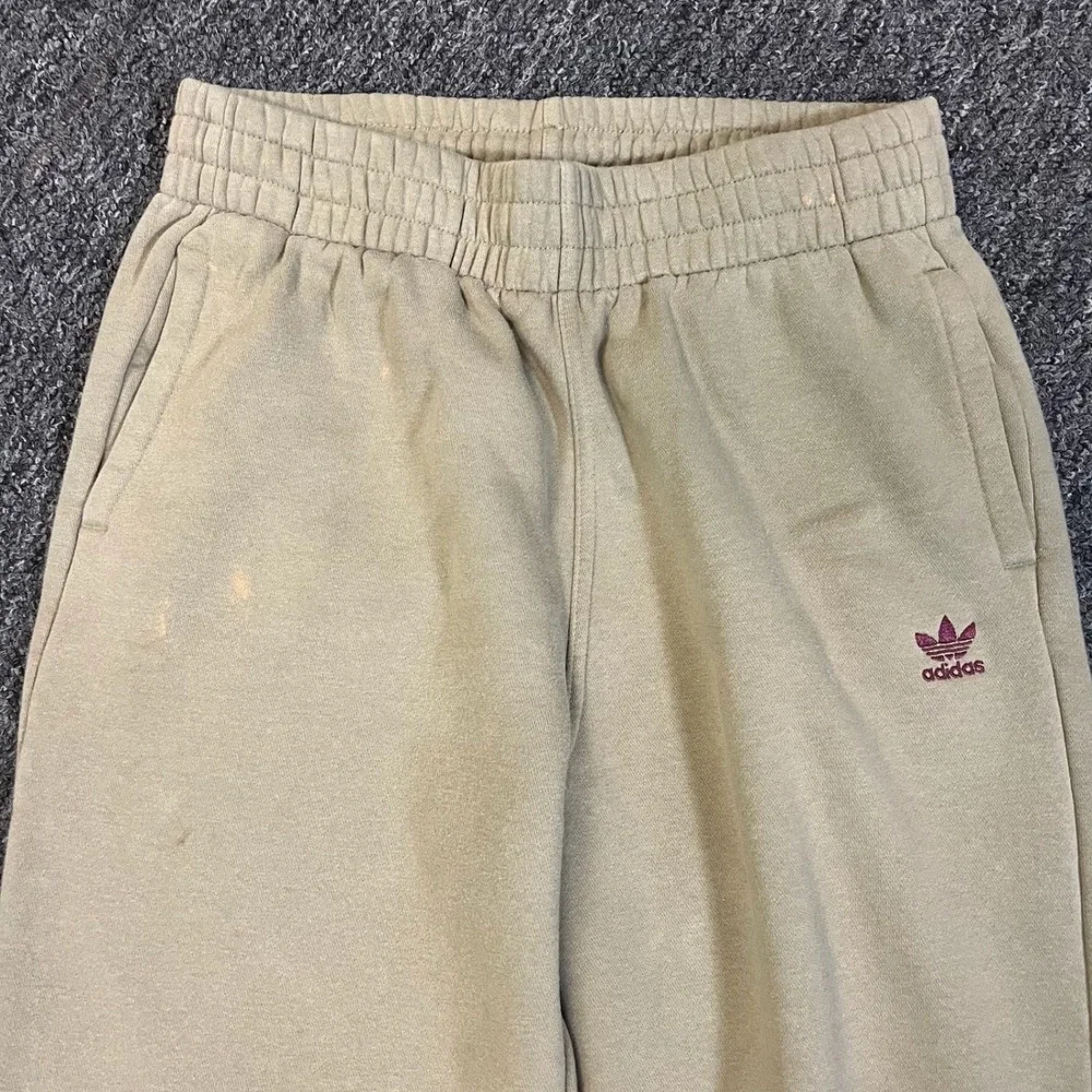 Adidas Sweatpants Mens Small Tan Beige Embroidered Trefoil Joggers Fleece Casual